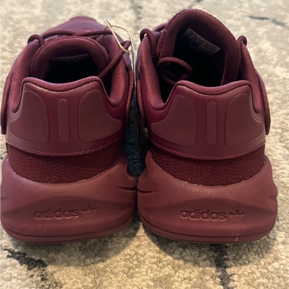 Adidas Original women’s Ozelia - Picture 3 of 10